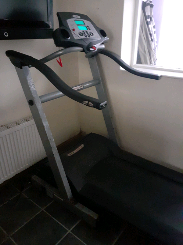 reebok power run treadmill